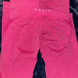 NVGTN leggings hot pink contour